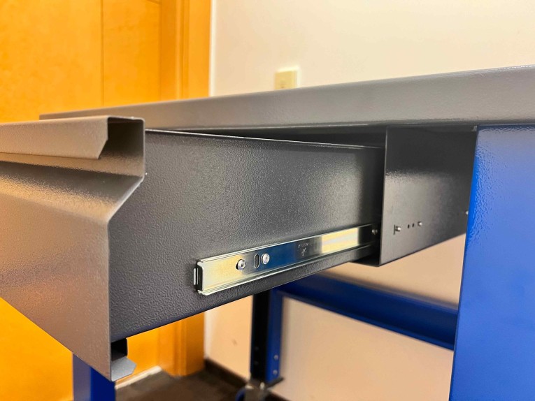 Стол промышленный PLC 15.11 купить в Томске Стол промышленный PLC 15.11 купить в Томске