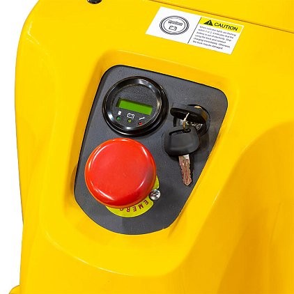 Штабелер электрический самоходный CDDR15-III (1500 кг, 5,6 м, li-ion 25,6В / 225Ач) SMARTLIFT (SMART) купить в Томске