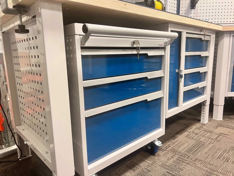 Стол-верстак Craft 2202.S4L34.24 купить в Томске