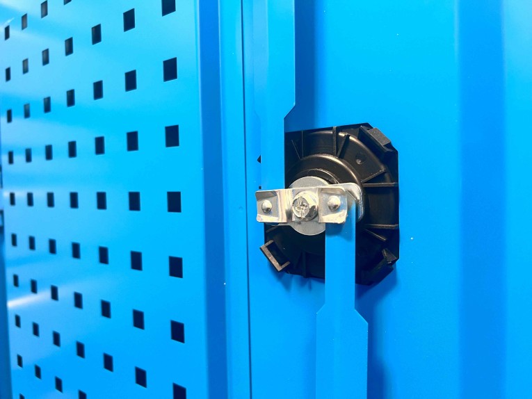 Шкаф инструментальный TNC 182.8B.4S купить в Томске