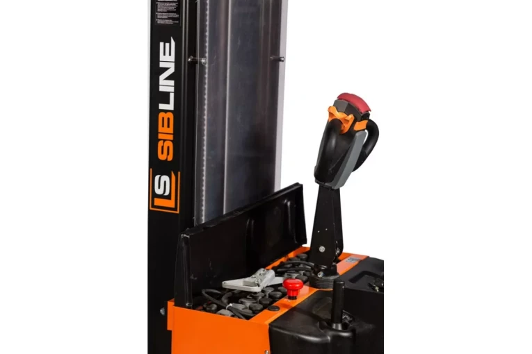 Штабелер электрический самоходный с платформой 2 т - 4,5 м Вилы: 1150 , АКБ Свинцово - кислотная, CL2045W SIBLINE купить в Томске Штабелер электрический самоходный с платформой 2 т - 4,5 м Вилы: 1150 , АКБ Свинцово - кислотная, CL2045W SIBLINE купить в Томске